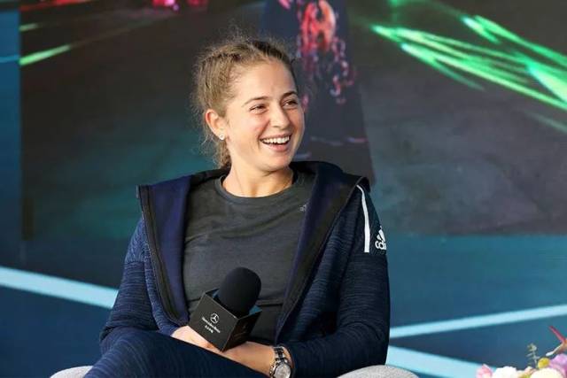 洲赛场上 洲赛场上