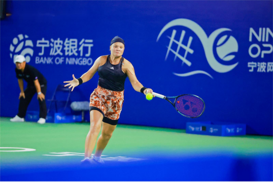 备受瞩目 备受瞩目