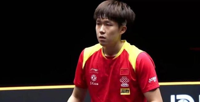 步晃开对手 步晃开对手